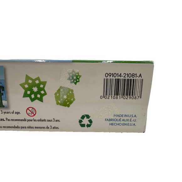 NIB 2014 Elf 750 Piece Puzzle 2022 Will Ferrel Made in USA Christmas gift - Picture 6 of 7